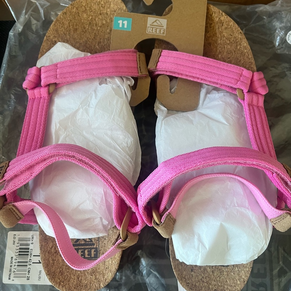 Reef cork footbed sandals